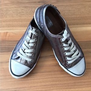 STEP Sneakers Metallic Gray   Size EU 49. US 9.5
Pre-owned - Great Condition